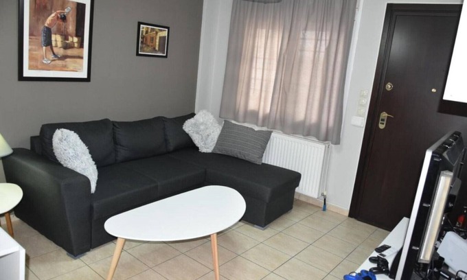 Larissa Apartment | 2 Doors - Cozy Apartment