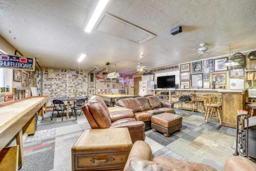 Happy Jack House | 2 Fire Pits and Covered Deck Cabin in Happy Jack!