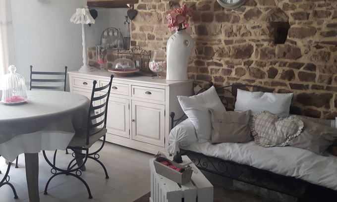 Montpinchon House | 2 guest rooms La Clef des Champs 4 people with breakfast