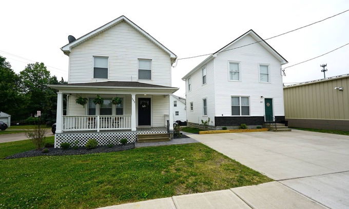 Elyria House | 2 homes- 7BR: Gather & Relax
