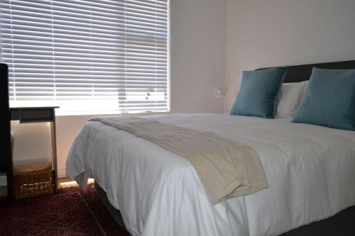 Klerksdorp House | 2 Kiaat Suites
