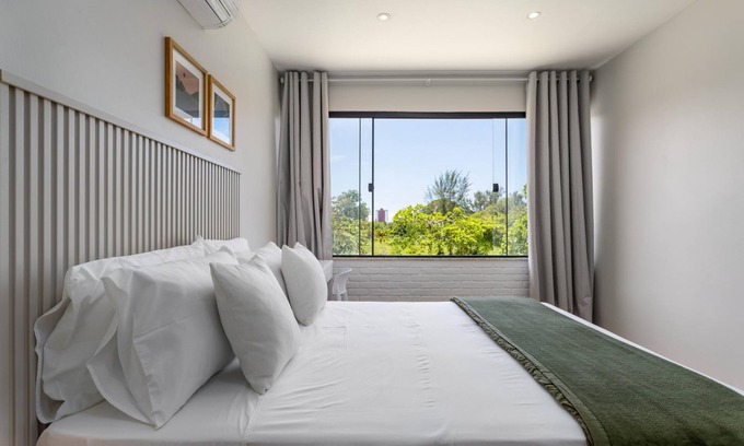 Barra da Tijuca Apartment | 2 km From Praia da Alvorada Near Barra Shopping Am203