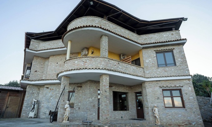 Vasto Bed & Breakfast | 2 km from the sea among the green hills of Vastesi
