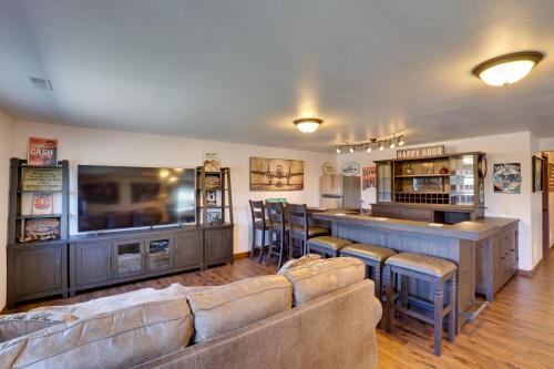 Sturgis House | 2 Mi to Downtown Sturgis Quiet Ranch Home with View