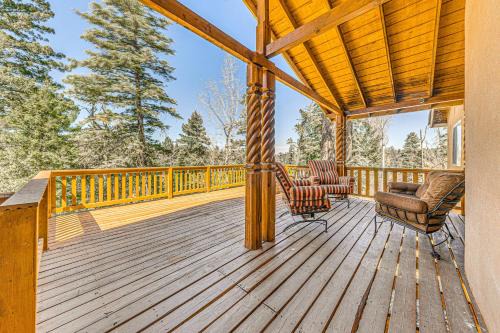 Bear Park House | 2 Mi to Dtwn Cloudcroft Home with Furnished Deck