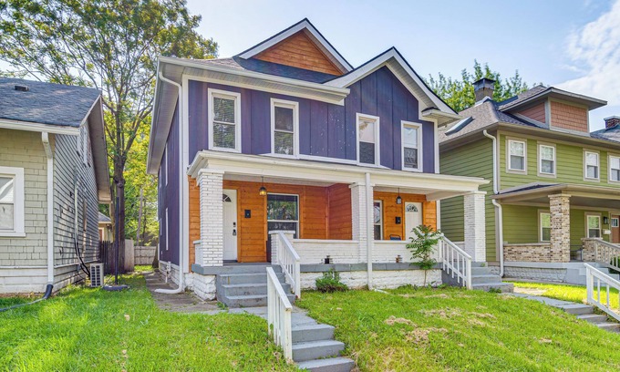 Near Eastside House | 2 Mi to Mass Ave: Convenient Townhome w/Yard!