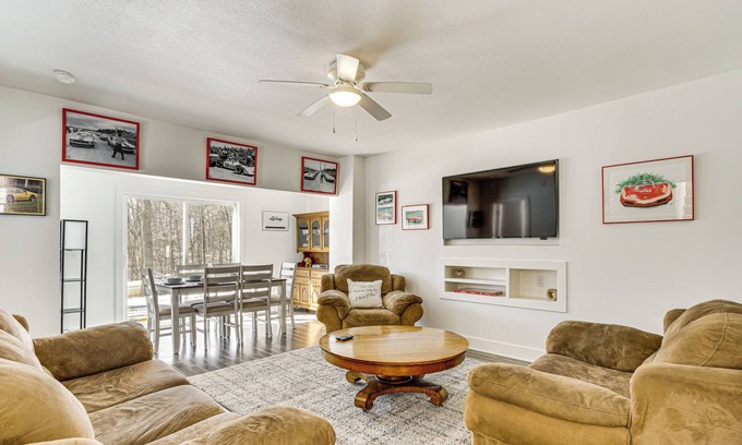 Elkhart Lake House | 2 Mi to Road America: Pet-Friendly Duplex!