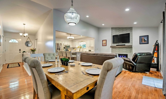 Ann Arbor House | < 2 Mi to the Big House: Family-Friendly Home!