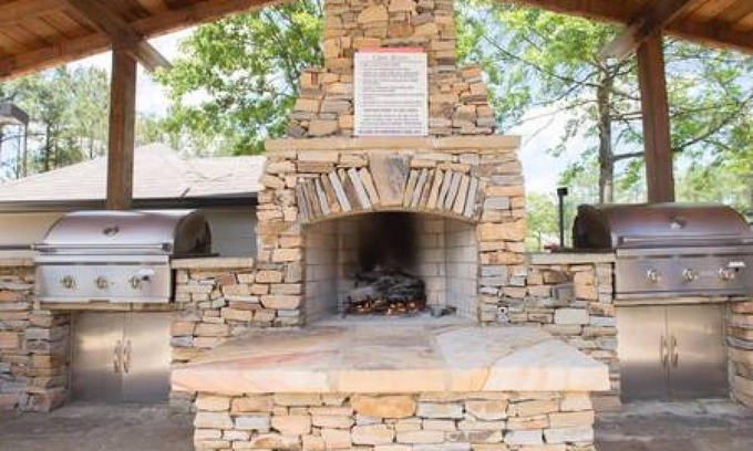 Hoover Apartment | 2 Miles to Hoover Met Finley Gym Dog Park