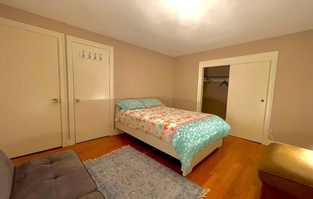 Needham House | #2 MINIMALISTIC ROOM NEAR I95-I90-ROUTE 9