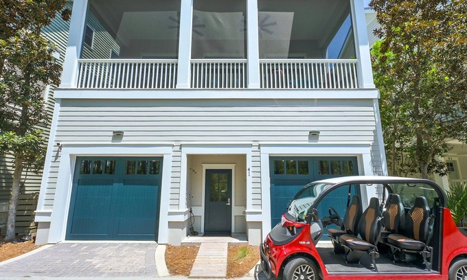 Gulf District House | 2 Mins Walk to Beach Club! 6 Seater Cart! 4 Kings-2 Adjustable-4 Bath-Bunkie