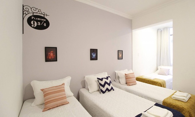 Copacabana Apartment | 2 Minutes From Copacabana Beach A306