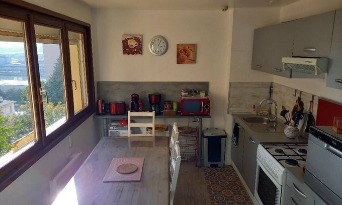 Boulogne-sur-Mer House | 2 minutes from the beach and Nausicaa - renovated fisherman's cottage