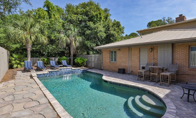North Forest Beach House | 2 Night Hawk: Stunning 5th Row Ocean Home. Private Pool. Free Bikes