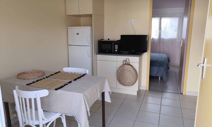 La Bernerie-en-Retz Apartment | 2-person apartment Ground floor near center