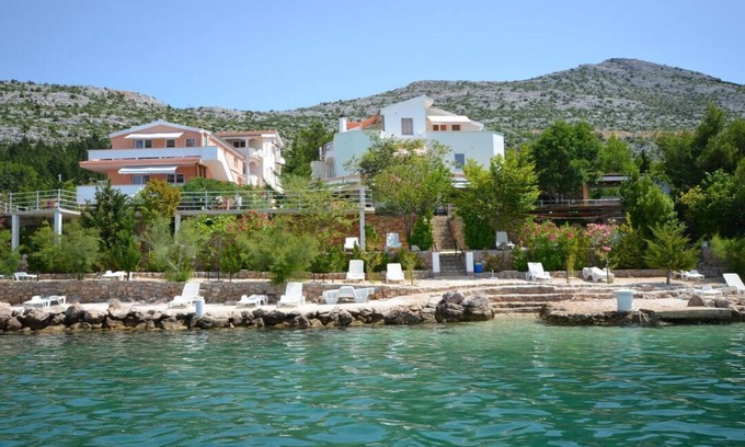 Starigrad Apartment | 2-raum-apartment/studio , Adria Paradies - Direkt am Meer+privat