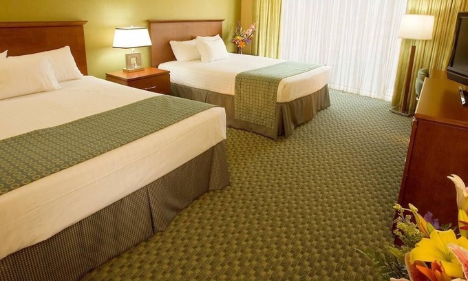 Laughlin House | 2 Riverview Units for Large Groups, Casino, Pool, Game Rooms, Onsite Dining!