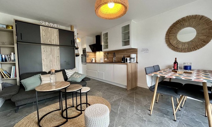 Boyardville Apartment | 2-room apartment ground floor - Close to beach, parking, WIFI, pets allowed