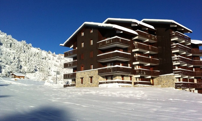 Meribel-Mottaret Apartment | 2-room apartment 5/6 people At the foot of the slopes Covered parking included Méribel Mottaret
