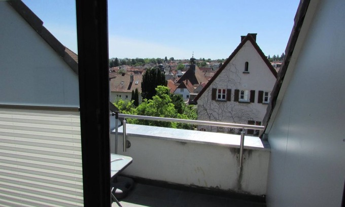 Bad Bergzabern Apartment | 2-room apartment 55m²- weekly flat rate - Haus Tannenhof