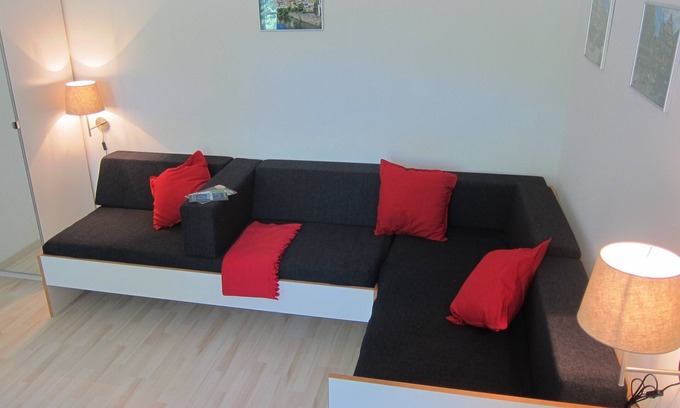 Tuebingen Apartment | 2-room apartment II "Am Nonnenhaus", old town near the university for up to 4 people