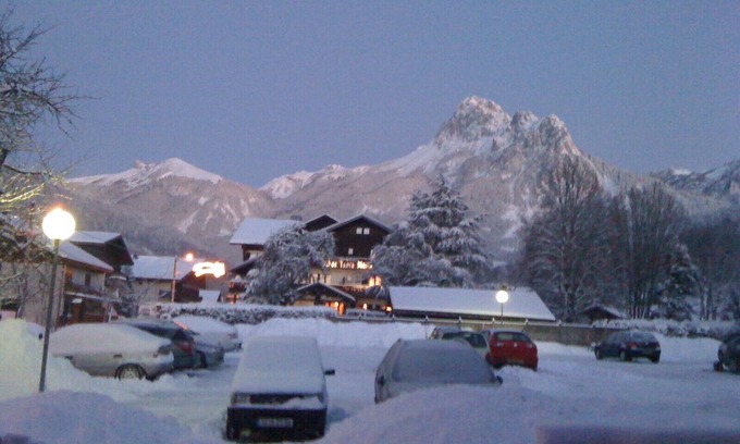 Bernex Apartment | 2-room apartment overlooking the dent d'oche with terrace