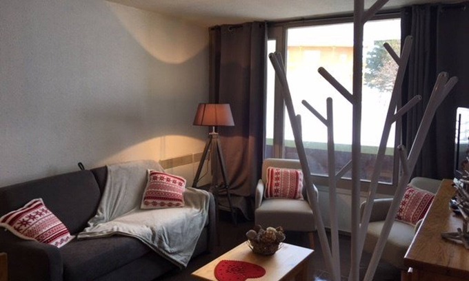 La Mongie Apartment | 2-room cabin apartment, 6/7 people, near slopes, family comfort