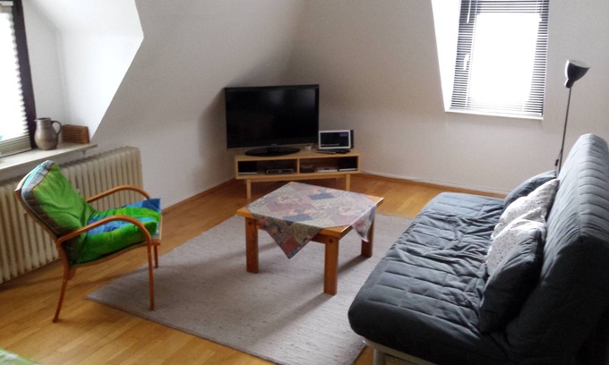 Angermund Apartment | 2 Room Fair-holiday-assambler flat in Dusseldorf, close to Trade Fair and Airport