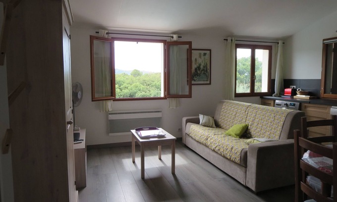Gattieres Apartment | 2 Rooms Coteaux d'Azur
