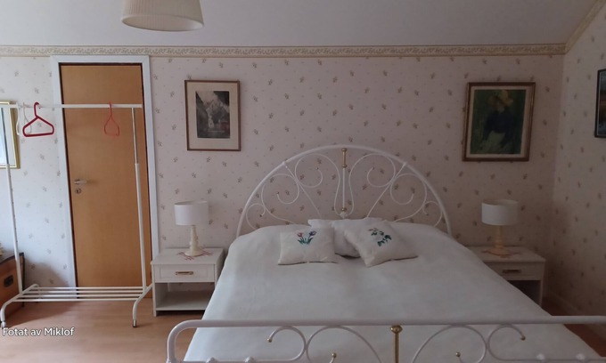 Yxnerum Apartment | 2 rooms + kitchen.