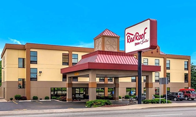 Lincoln Village Hotel | 2-Star Hotel ∙ Red Roof Inn & Suites Columbus West Broad