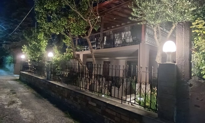 Nea Iraklia Resort | 2 Steps from the "Beach"