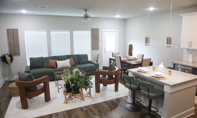 Southeast Houston House | 2 story 3 bedroom cozy bohemian themed house with a spacious backyard