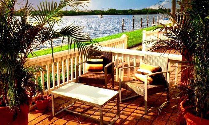 Coquina Key House | 2 Story Townhouse, WATERSIDE at COQUINA KEY NORTH