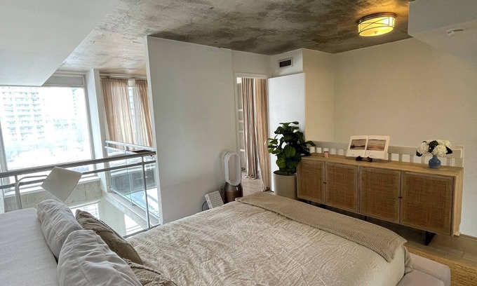 King West Village Condo | 2-Story Wellness Loft — “Home Away From Home”