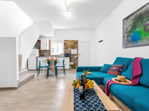 La Jaca Apartment | 2 THE HOUSE of RISING SUN