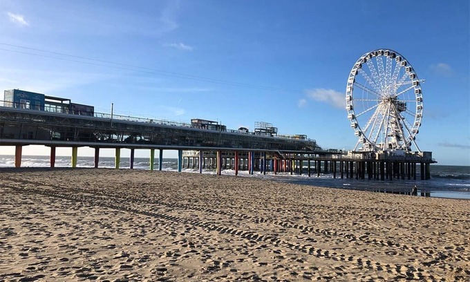 Scheveningen Badplaats House | 2 units in Prime location near city center, Seaside Pier and local sites