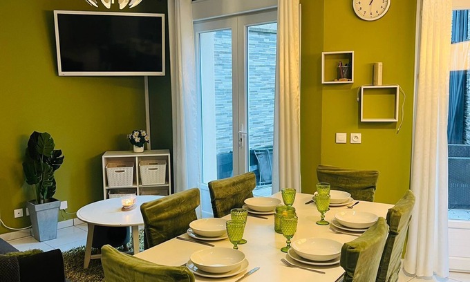 Villeneuve-le-Roi House | 20 MIN PARIS/10 MIN ORLY AIRPORT CASA PARADIS VERT