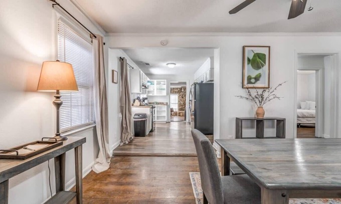 Ellendale House | 20 Minutes from Downtown - Blues City Retreat