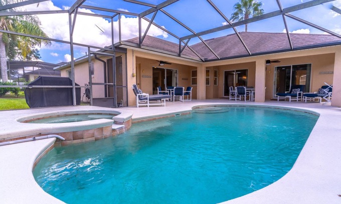 Tuscan Ridge House | 20% off 5 Nights or Longer in Orlando