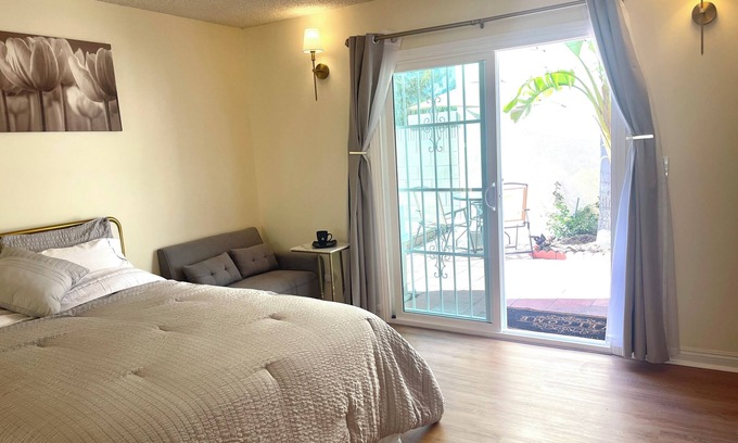 Cerritos House | 20% off Charming Master bedroom,private access bathroom,patio. Near Disneyland