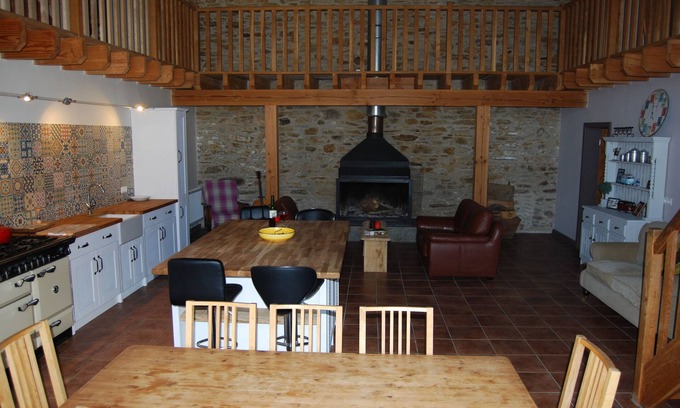 Mialet House | 200 year old converted Barn with private outdoor heated swimming pool