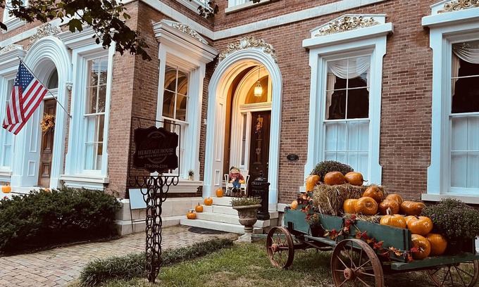 Russellville Bed & Breakfast | 200 Yr Old Historical Southern Mansion with History To Spare.