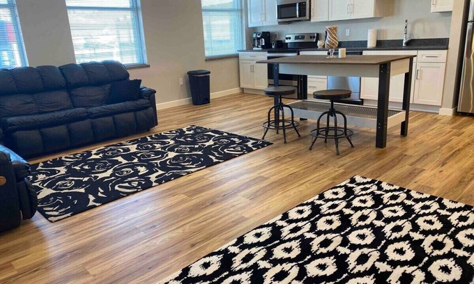 Charleston Apartment | 201 New downtown living - king & full Wi-Fi