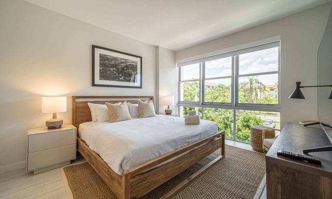 Glenvar Heights Apartment | #201 - Tucker Dadeland