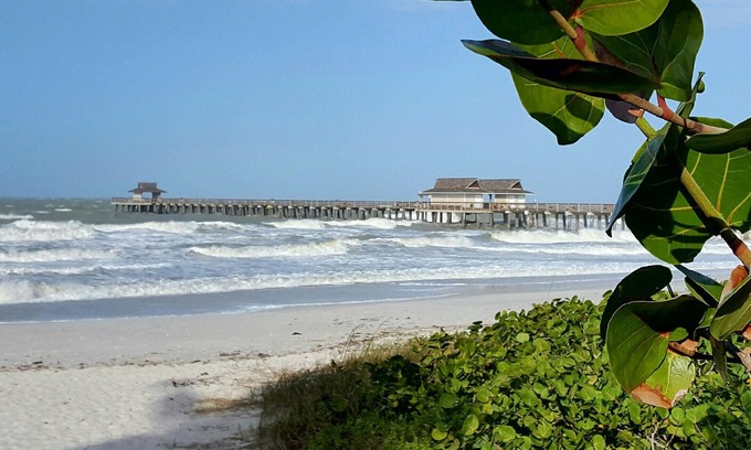 Old Naples Condo | 2018 - NEWLY RENOVATED CONDO BY THE BEACH #2
