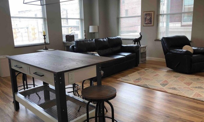 Charleston Apartment | 202 Brand new Downtown living - king - WiFi 70” TV