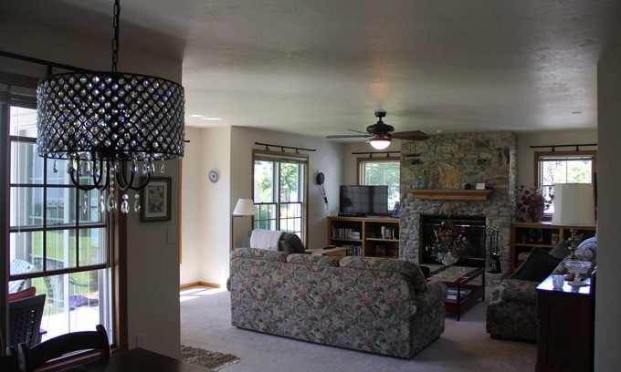 Eames Farm Condo | 2025 NOW RENTING!