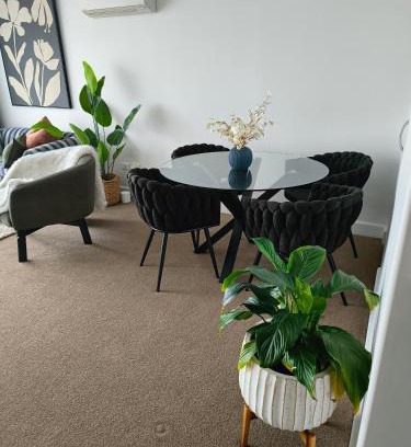 Nelson Apartment | 204 The Sands