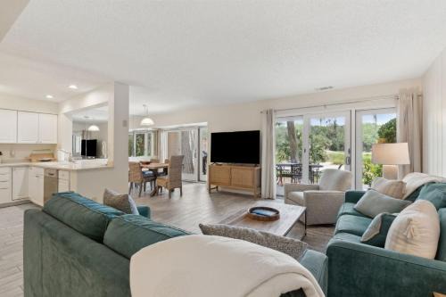 Fernandina Beach House | 2098 Beach Wood
